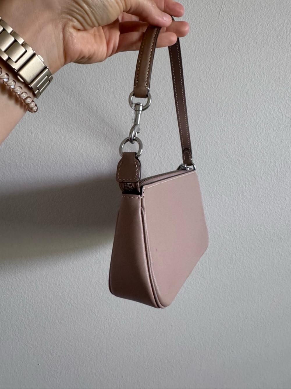 Coach NOLITA 19 minimalist leather hand bag - Picture 5 of 11